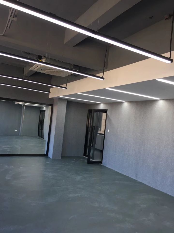 培訓(xùn)教室裝飾已完工2.jpg